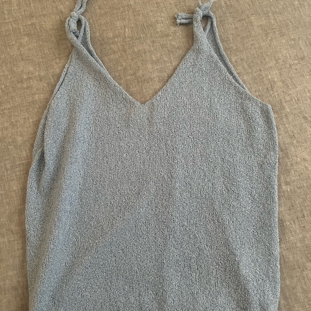 Light Blue Knit Tank Top - Picture 4 of 6